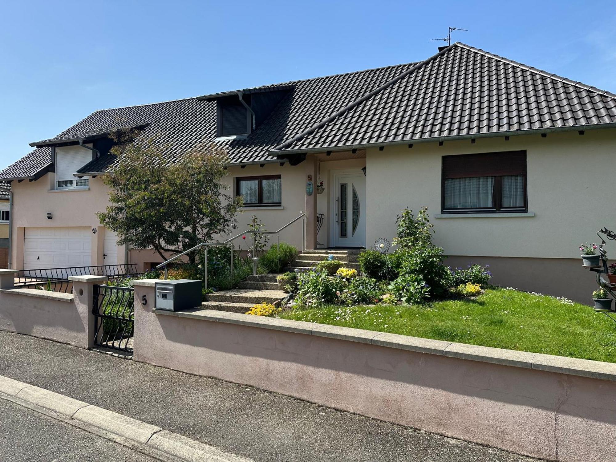 Le Daubenland Apartment *